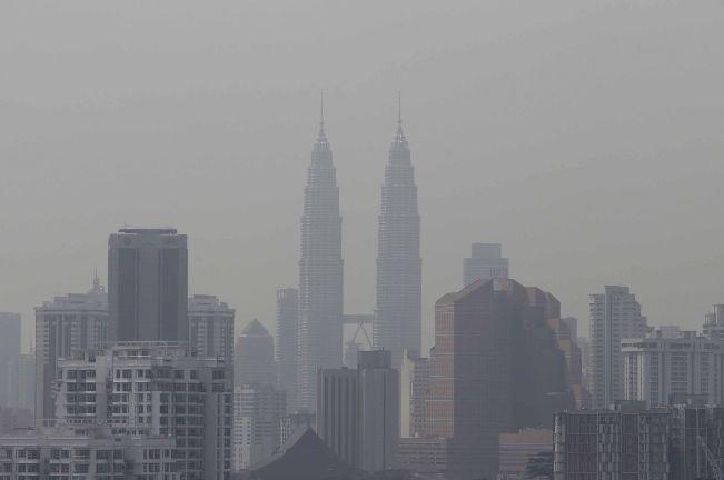 Protection from the effects of haze 